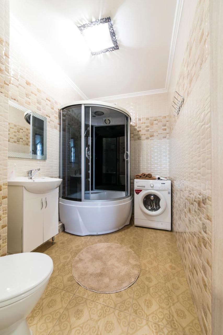 Studio Apartment On Bazhana Kijów Zewnętrze zdjęcie